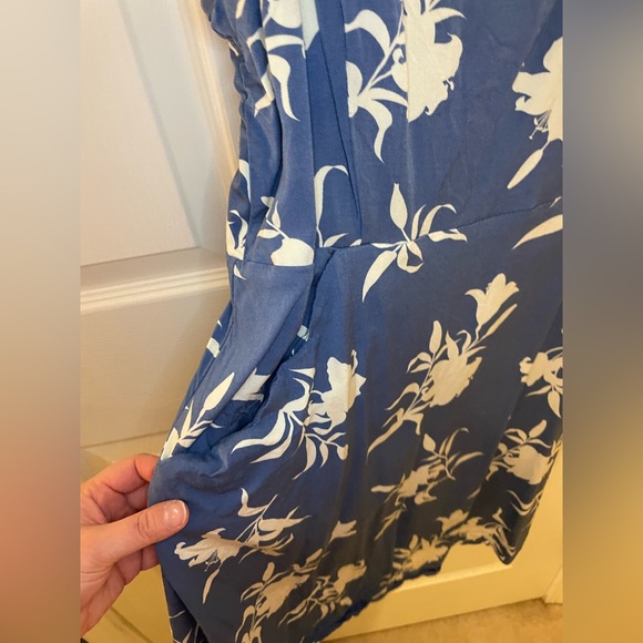 41 Hawthorne Beatriz Scallop Detail Dress - Picture 4 of 6